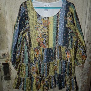 Paisley Vine Boutique Tunic Top Size M (CC-9)